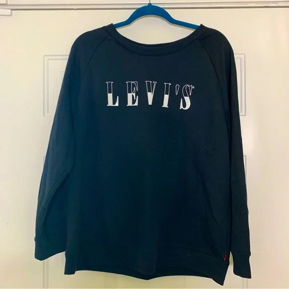 Levi's Plus graphic relaxed sweatshirt in black, size 1X - Picture 4 of 7